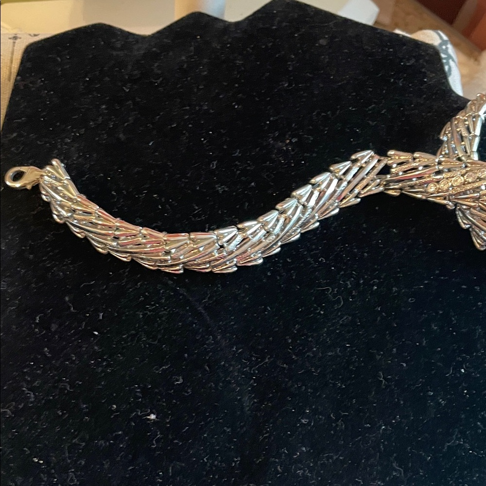 Vintage Trifari Crown 60s Silver tone  Chain Necklace - Picture 10 of 10